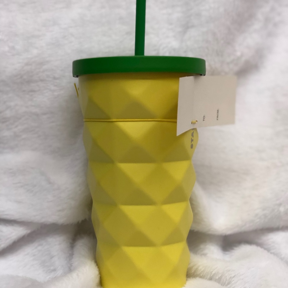 Starbucks pineapple tumbler